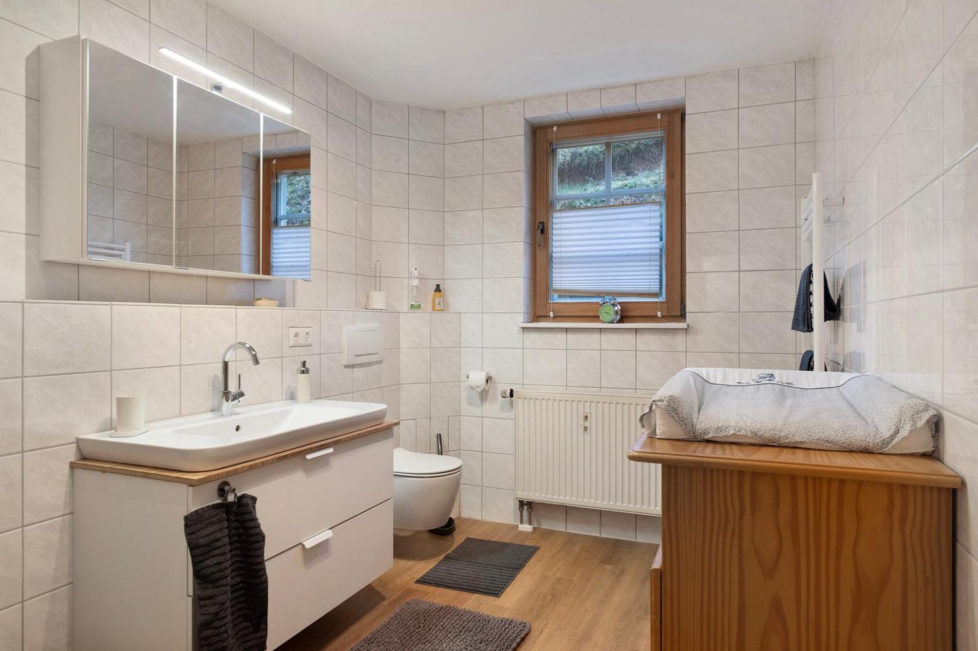 Ruhige Schwarzwald Ferienwohnung Buchenbach  Exterior photo